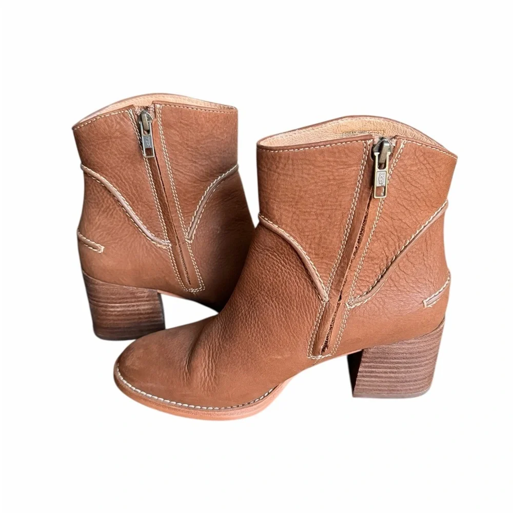 UGG Annie Brown Ankle Booties Size 7 - Picture 2 of 10